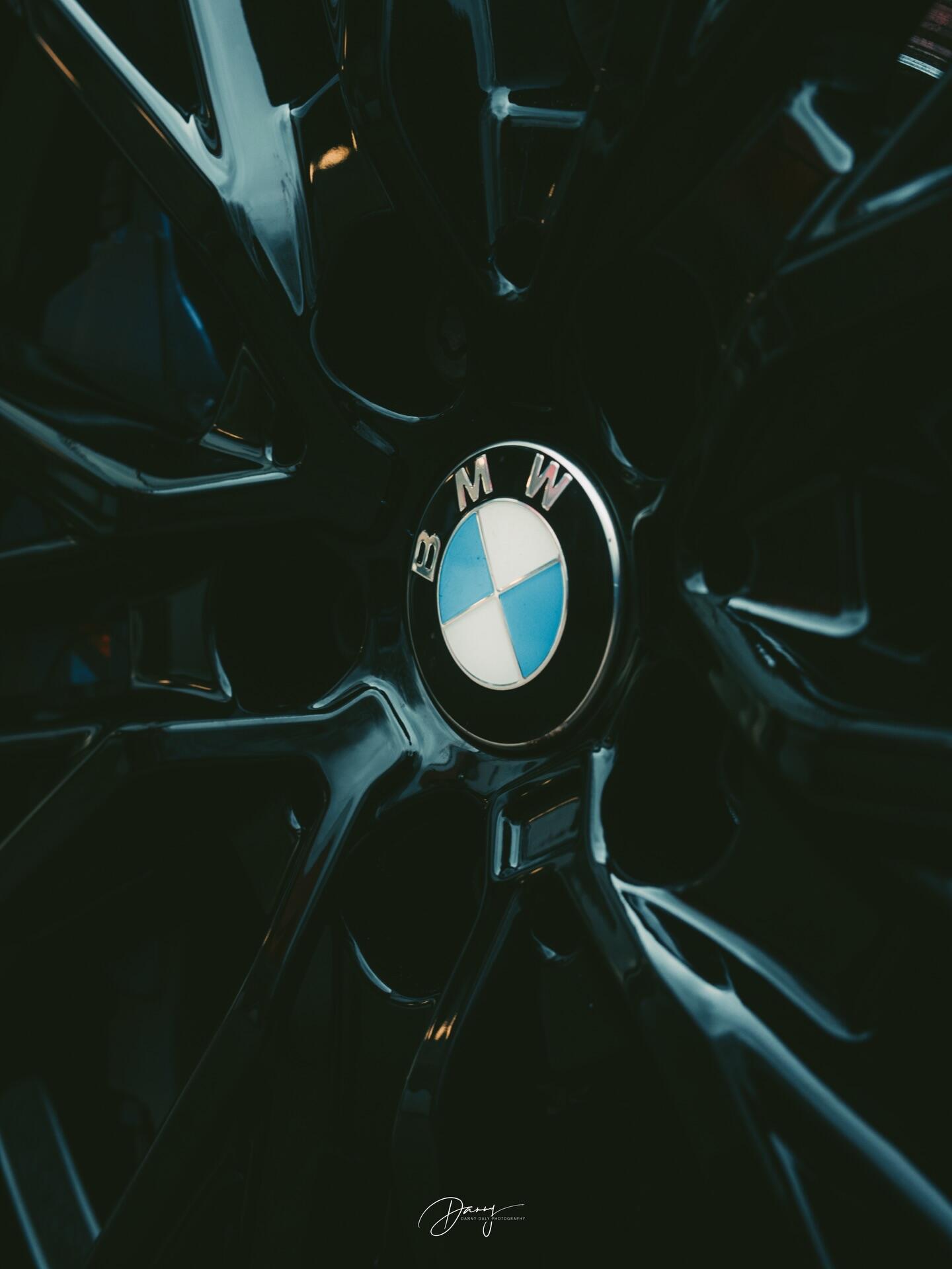 BMW wheel centre logo detail after refurbishment